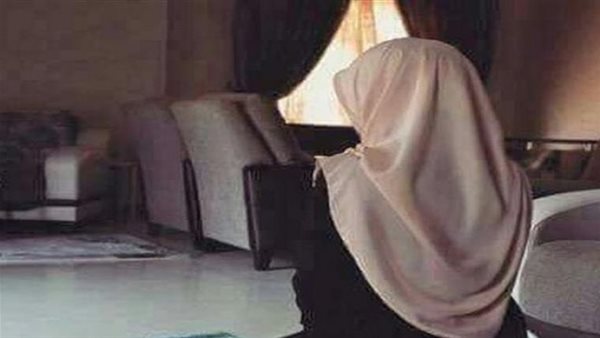 لرفع الحرج.. الإفتاء تكشف حكم تغطية قدم المرأة في الصلاة