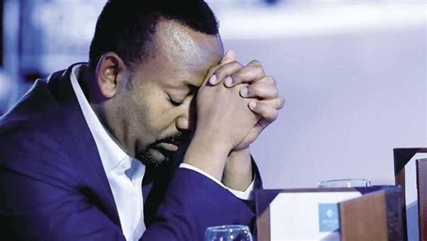 نهاية آبي أحمد.. استغاثة أخيرة من الجيش الإثيوبي للشباب