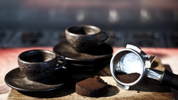 احتفظ به من الآن.. 7 استخدامات مذهلة لن تتوقعها لـ تفل القهوة 