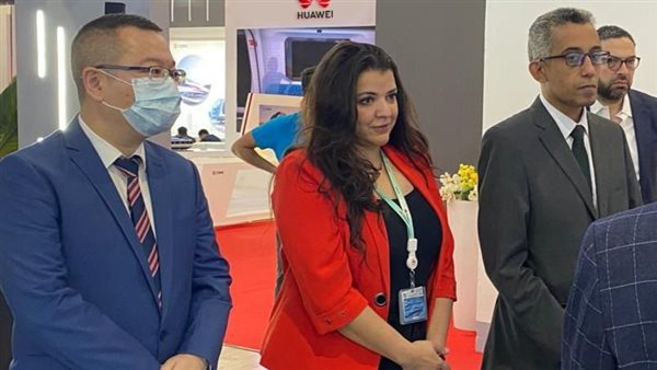 في إطار جهود تطوير منظومة النقل..زياد عبد التواب يزور جناح هواوي في معرض TransMEA لتفقد أحدث حلول الشركة لتطوير قطاع النقل واللوجستيات