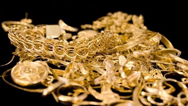 تذبذب عالمي..أسعار الذهب اليوم الأربعاء 10-11-2021 