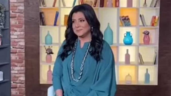 كانت مفزوعة ومرعوبة.. نشوى مصطفى تكشف تفاصيل تعرض ابنتها للتحرش