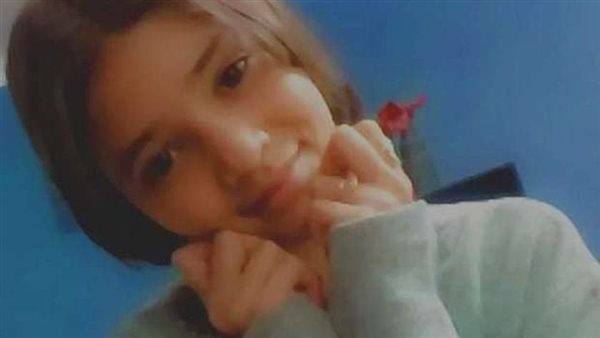 طلب أرقامهم ولما رفضوا ضربهم.. تفاصيل محاولة سائق توكتوك خطف 3 طالبات بالمعادي