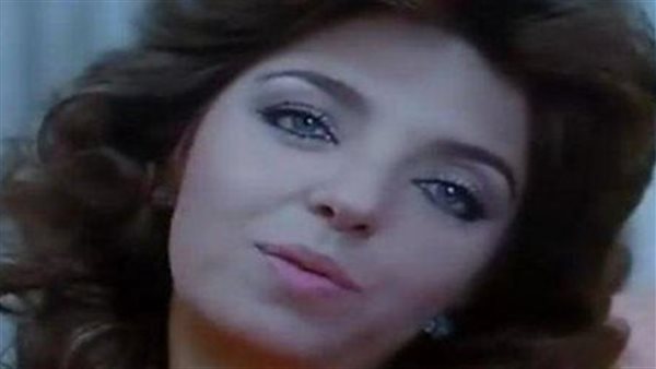 بعد خلعها الحجاب.. هدى رمزي تثير الجدل رغم اعتزالها | شاهد