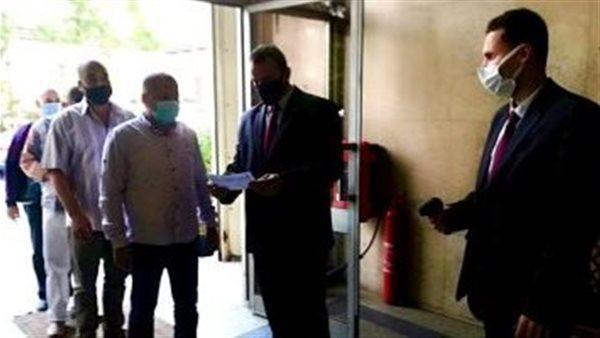 تعرف على آليات تطبيق منع دخول موظفي الحكومة «غير الملقحين» مقار عملهم