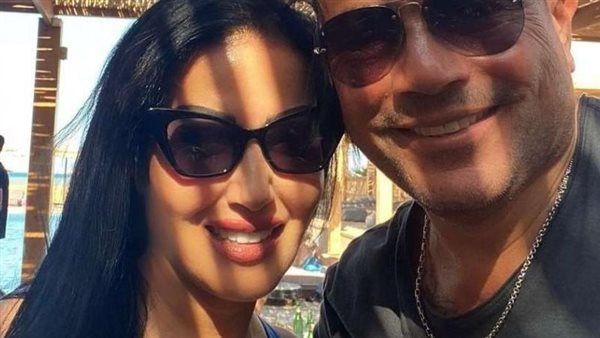 رقص وعناق وقبلات.. سمية الخشاب تثير الجدل بعد ظهورها مع عمرو دياب | فيديو