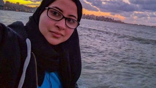 قلبها اتكسر.. وفاة مفاجئة لطالبة في طب الزقازيق بعد امتحان شفوي | شاهد