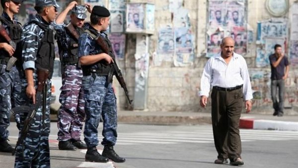 الأمن الفلسطيني يكثف تواجده في محافظة الخليل لتجنب فتنة عشائرية جديدة
