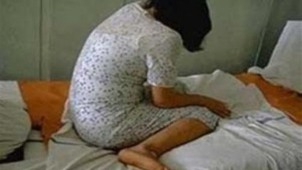 استغل غياب والدتها..الإعدام شنقا لأب اغتصب ابنته مرتين بالمنصورة