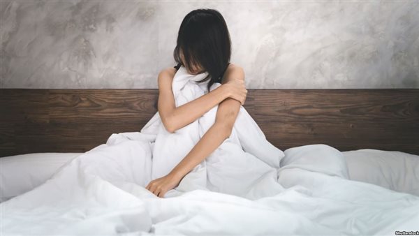 رد صادم من مبروك عطية..فرحي قريب وأنا لست عذراء فهل أخبر خطيبي ؟ | فيديو