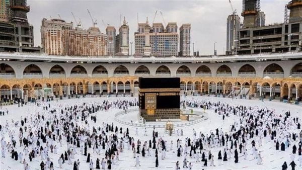  للقادمين من مصر..السعودية تعلن اشتراطات تأشيرات العمرة