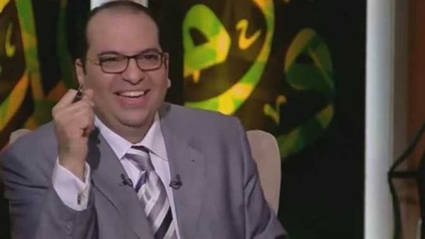 أخطر على الإسلام من أبي لهب..رد ناري من داعية إسلامي على تصريحات حاتم الحويني بشأن تعدد الزوجات