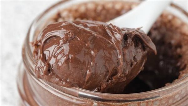  تسبب الإصابة بالصداع النصفي..تحذيرات من الإفراط في تناول هذه الأطعمة