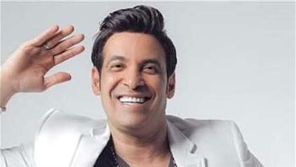 إيه الصدمة دي؟..طلب غريب من سعد الصغير لمضيفة طيران | فيديو