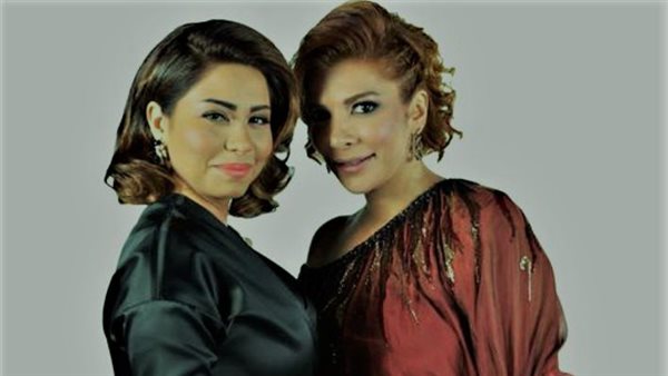 بعد طلاق شيرين وحسام حبيب..رواد مواقع التواصل يرفعون شعار: «لو عينه ملونة ماتتجوزيهوش» | شاهد