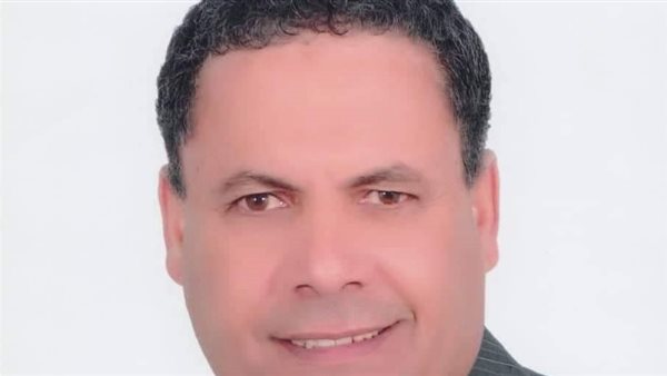 قيادي بالشعب الجمهوري: قانون المسنين ينظم كافة حقوق المسن من النواحي الاقتصادية والاجتماعية والصحية ويوفر لهم كل وسائل الرعاية