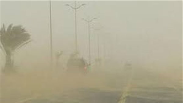 عواصف ترابية وأمطار..الأرصاد تحذر من حالة الطقس غدا الإثنين 6-12-2021 