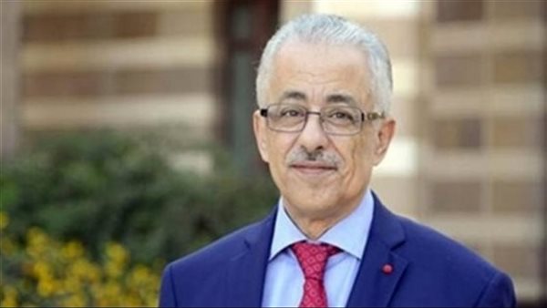 وزير التعليم يحسم الجدل..هل يتم تعطيل الدراسة بسبب أوميكرون؟ 