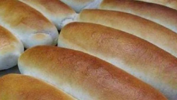  لا تتناوله حتى لا تتعرض للتسمم.. علامة إذا ظهرت على الخبز تنذر بكارثة | فيديو