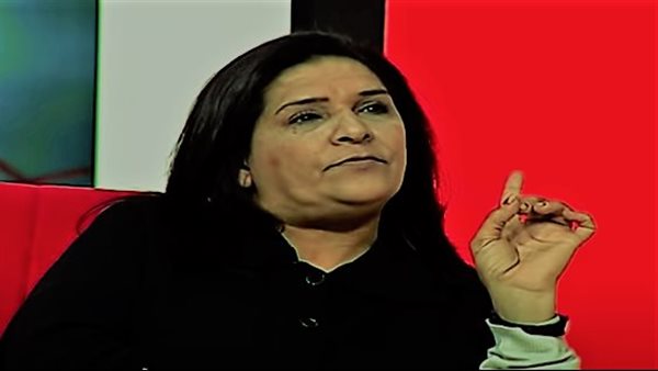 زوجي خاتم بإصبعي وربيته علشان يخاف مني..سيدة تثير الجدل بتصريحاتها | فيديو