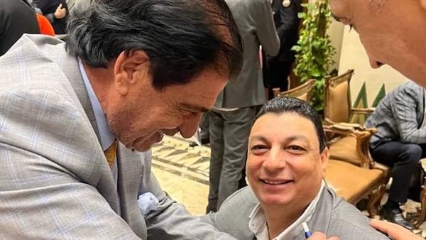 فضة مش ألماظ.. حكاية الهدية المثيرة للجدل تحت قبة البرلمان