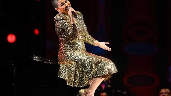 الأول هددها والأخير صدمها.. 5 رجال في حياة شيرين عبدالوهاب | فيديو