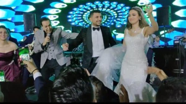 غيروا بعد ساعة.. تفاصيل حفل زفاف علي غزلان وفرح شعبان | فيديو