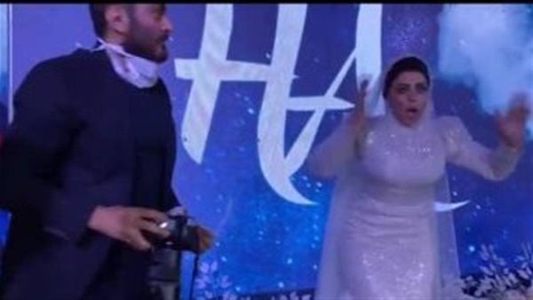 بعد أزمة نظرتها لتامر حسني..أول تعليق من آية مكرم بعد الانتقادات الموجهة لها | شاهد