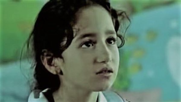 هما بيكبروا امتى؟.. ظهور مثير لطفلة الدادة دودي في خطوبتها | شاهد