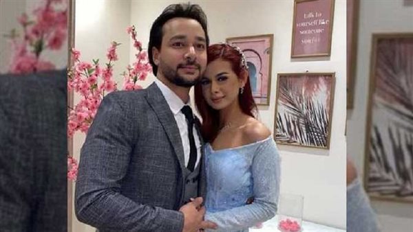 مينفعش كدة جوزي جنبي..منة عرفة تنفعل بسبب زفاف علي غزلان | فيديو