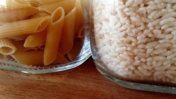 احذر.. تناول الأرز والمكرونة في هذه الحالة تصيبك بالتسمم