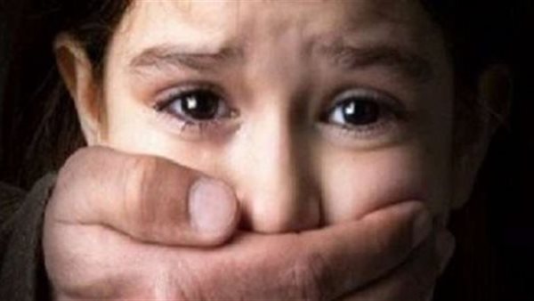 تفاصيل مثيرة..ضبط شاب اعتدى جنسيا على طفلة عمرها 3 سنوات بالدقهلية