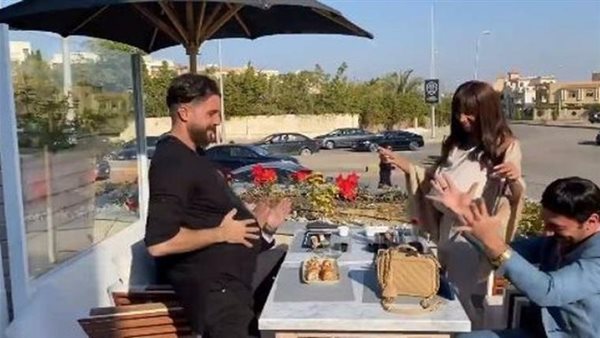 «من أجل زيكو».. وصلة رقص لـ دينا الشربيني وهشام ماجد | فيديو