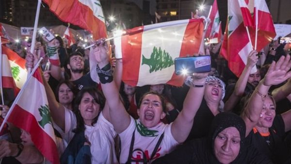 أزمة اقتصادية طاحنة..ما مصير لبنان مع بداية العام الجديد؟