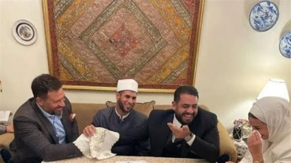 الأنسة العاقلة..موقف كوميدي لـ ماجد المصري وزوج ابنته في عقد قرانها | فيديو