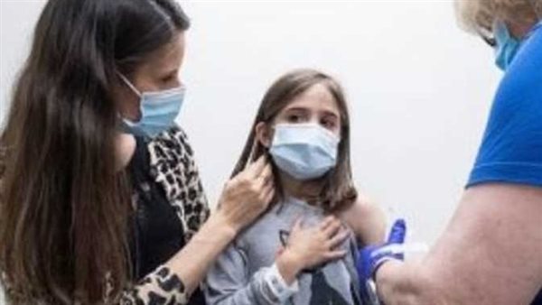 رعب مفاجئ.. مسافرة تعزل نفسها في الجو: لم تخرج من حمام الطائرة 5 ساعات