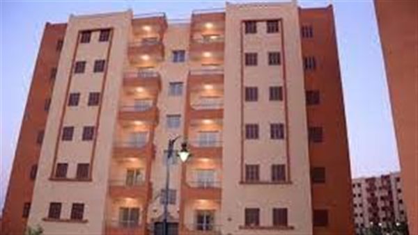 تنفيذًا لقرار السيسي.. تفاصيل طرح 100 ألف شقة إيجار مفروش للمقبلين على الزواج | فيديو