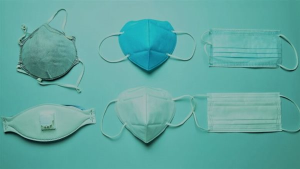 بعد ظهور أوميكرون..تحذيرات شديدة من أحد أنواع الكمامات