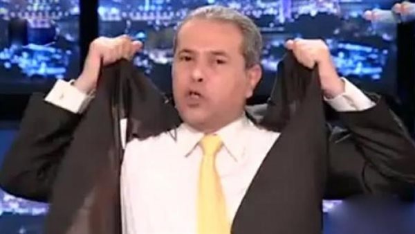 أحكام نهائية.. تفاصيل القبض على توفيق عكاشة بمطار القاهرة