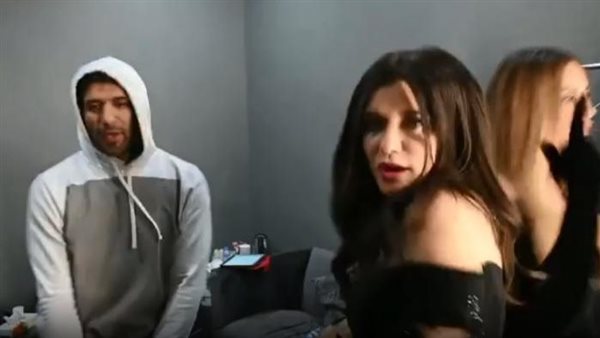 متابعون: احترم حزن مراتك..وصلة رقص لـ حسن الرداد مع ريم مصطفى وغادة عادل | فيديو