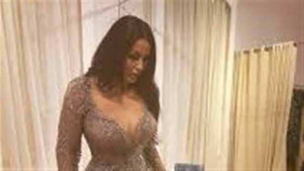 أنا مش خايفة..إطلالات مثيرة لـ ندى الكامل بعد طلاقها من أحمد الفيشاوي | شاهد