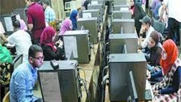 بيان عاجل من الحكومة بشأن تخفيض الحد الأدنى للقبول بالجامعات الخاصة لطلاب المرحلة الثالثة