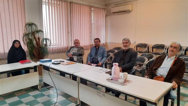 حكيمة توكلي تترجم (تقاسيم الفلسطينيّ) لسناء الشعلان بنت نعيمة إلى الفارسيّة | فيديو