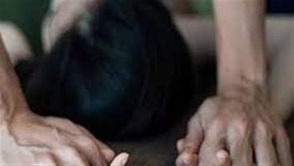 يمارس الرذيلة مع ضحاياه.. دجال بولاق يوهم السيدات بوجود مسّ شيطاني في الرحم