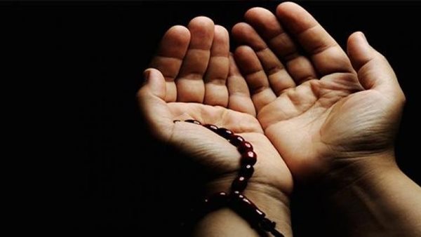 الإفتاء تجيب..ما حكم الدعاء على النفس والولد والمال؟