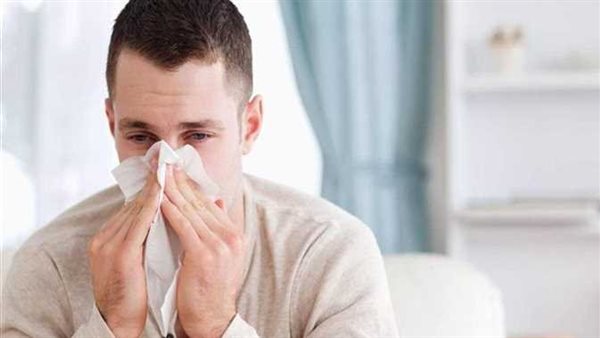 خد بالك..لجنة «علمية كورونا» توضح الفارق بين إصابات أوميكرون والبرد التقليدي