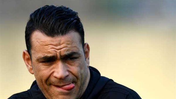 بعد تكسير سيارتها..أول تعليق من عصام الحضري على ضرب ابنته في الشيخ زايد