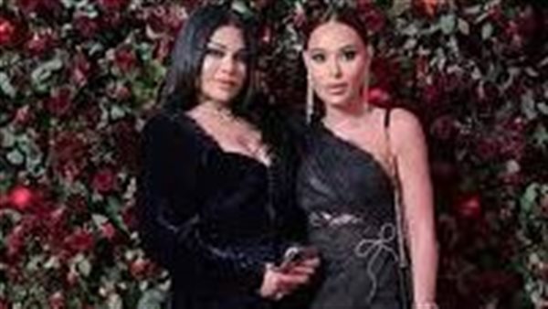 رقصت وزغرطت..لقطات من حفل خطوبة شقيقة هيفاء وهبي | فيديو 