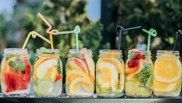 تساعد على التخلص من السموم.. 3 مشروبات طبيعية فعالة لإنقاص الوزن