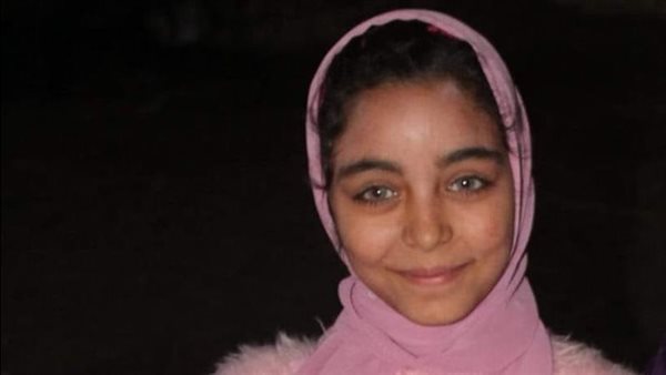 أبكت الجميع.. استخراج جثة الطفلة شروق آخر ضحايا حادث معدية الجيزة 